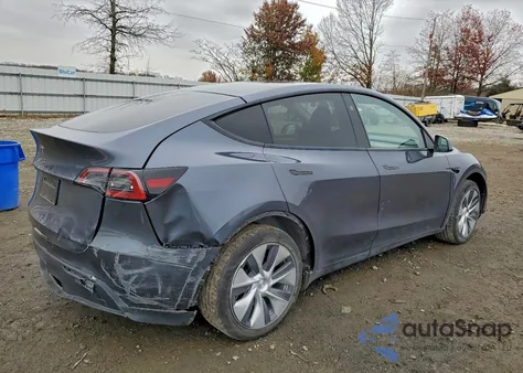 2023 Tesla Model Y from USA, damaged, VIN 7SAYGDED4PF933948